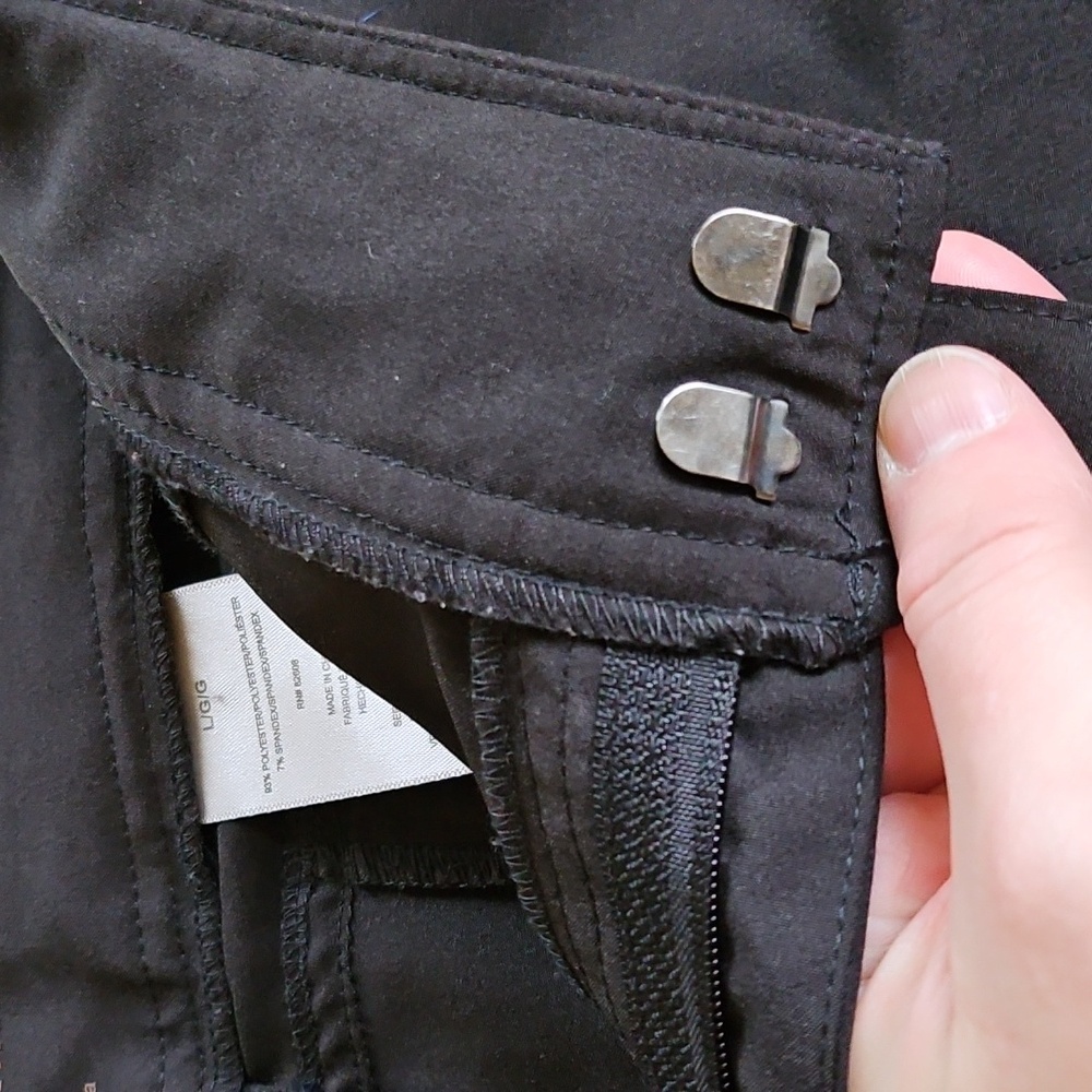 Free Country Shorts - Picture 4 of 5